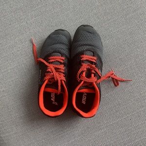 Almost new nov 8 crossfit sneakers